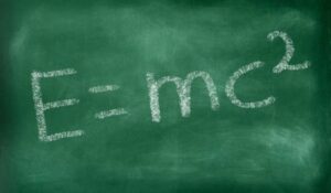 E=mc²公式黑板推导